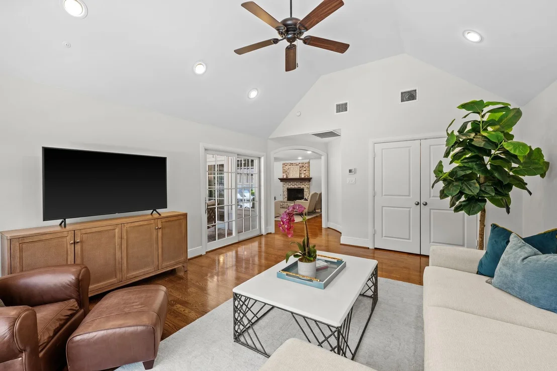 Photo of 13614 Apple Tree Road