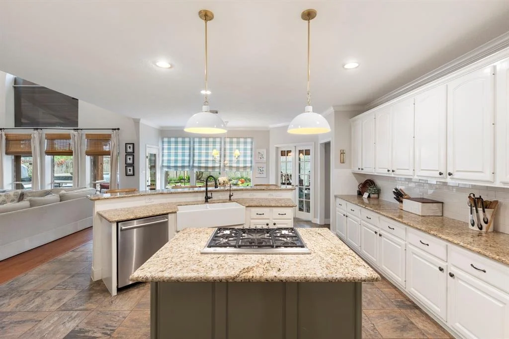 Photo of 2123 River Bend Way
