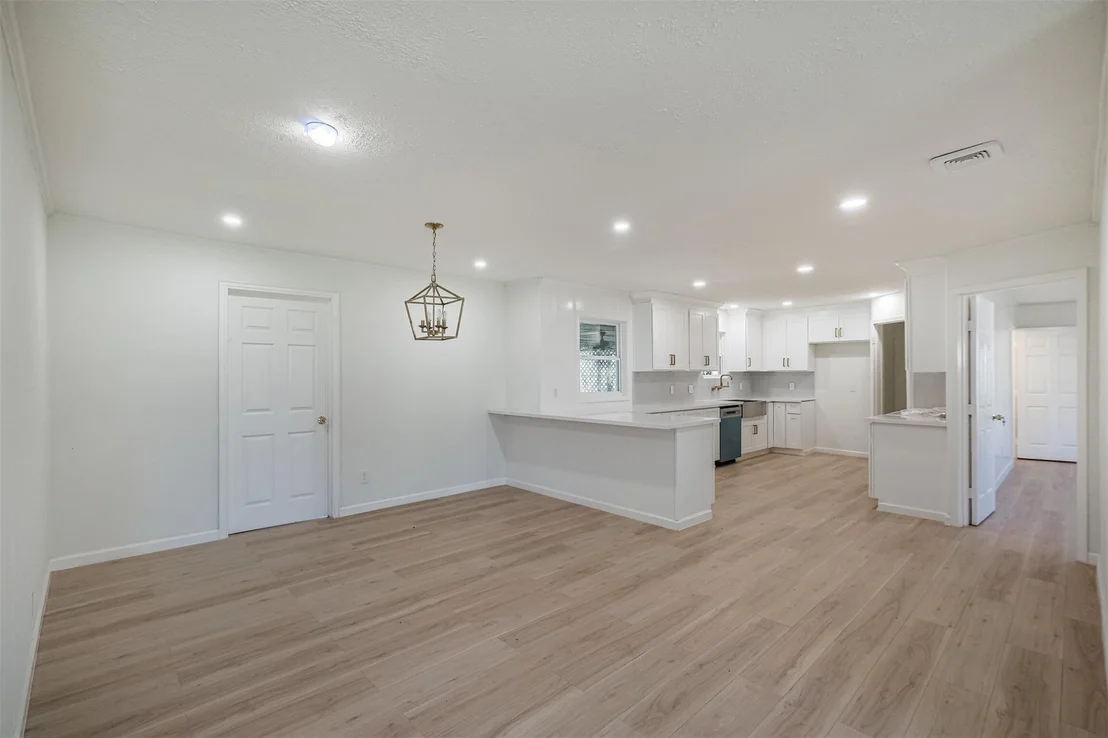 Photo of 9419 Campbell Road