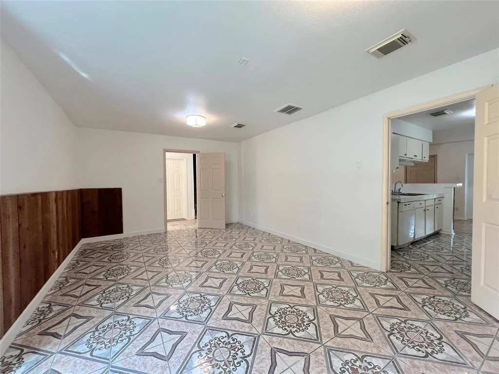 Photo of 315 N Forest Boulevard