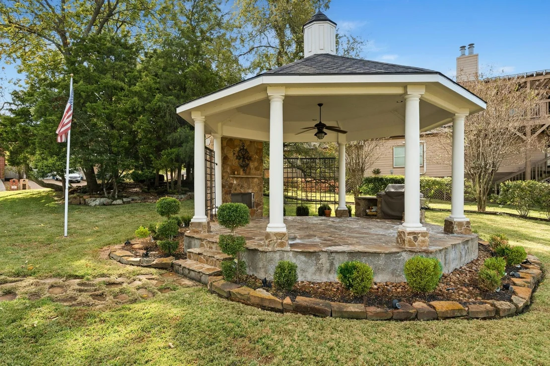 Photo of 106 Cove Point