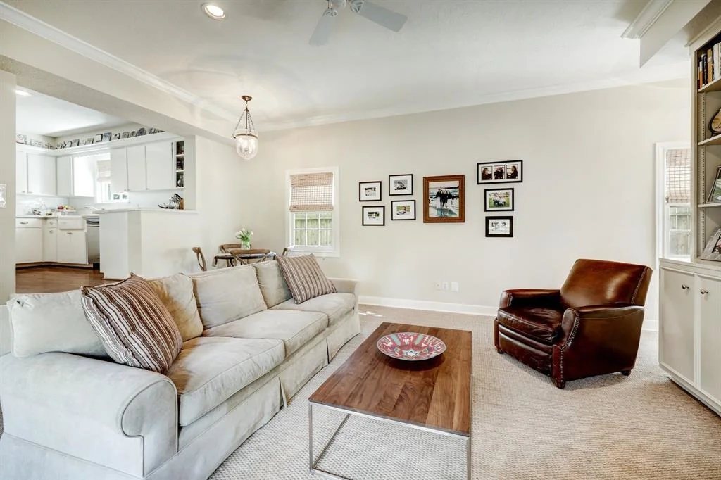 Photo of 3134 Amherst Street
