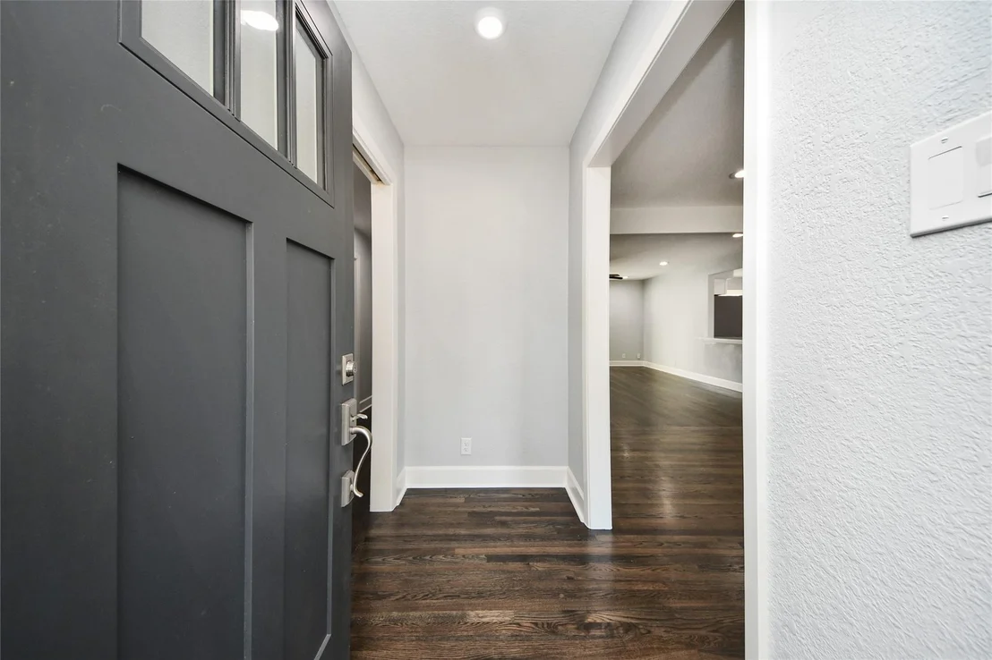 Photo of 5605 Flack Drive
