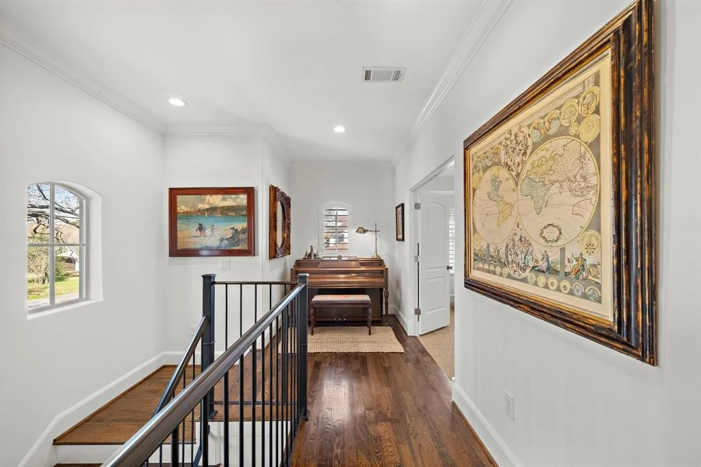 Photo of 1503 Whispering Pines Drive