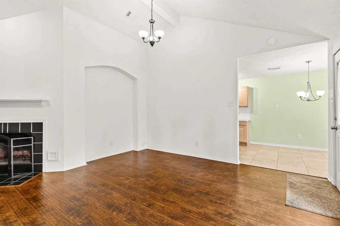 Photo of 5013 Parkcrest Drive