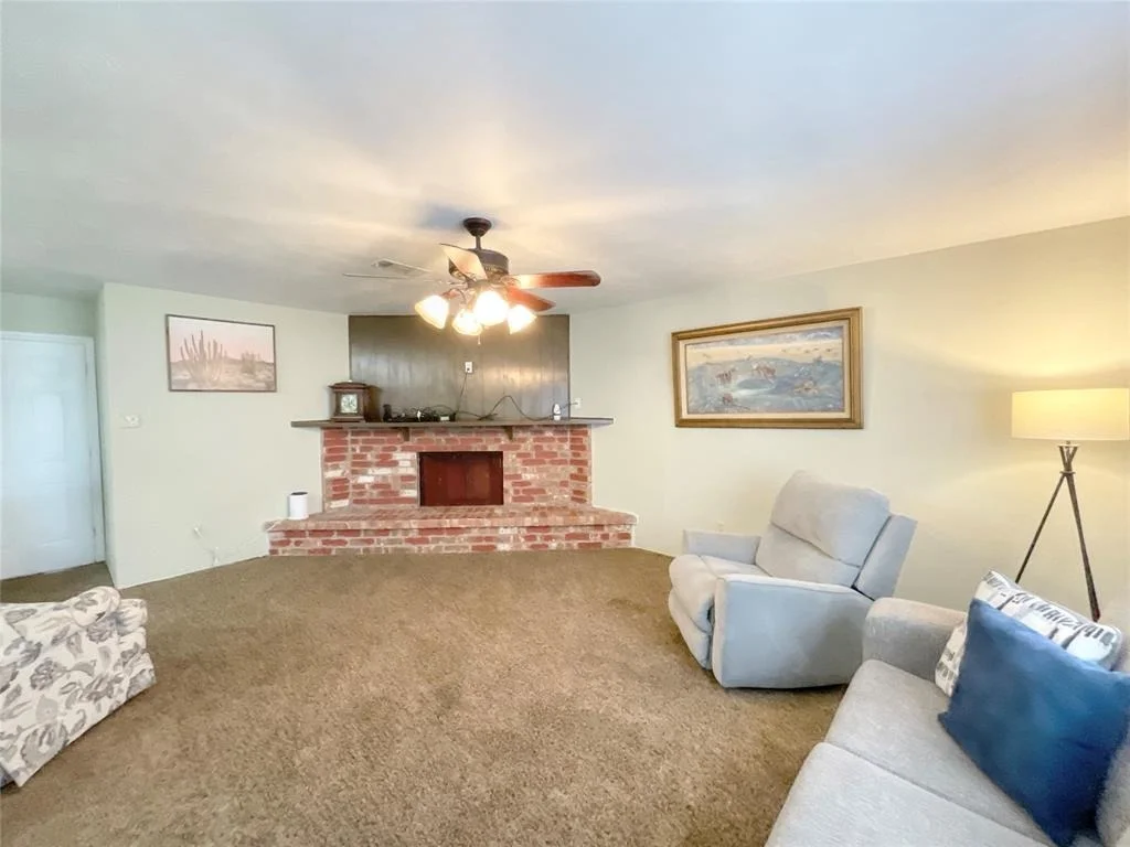 Photo of 14323 Pinewest Drive