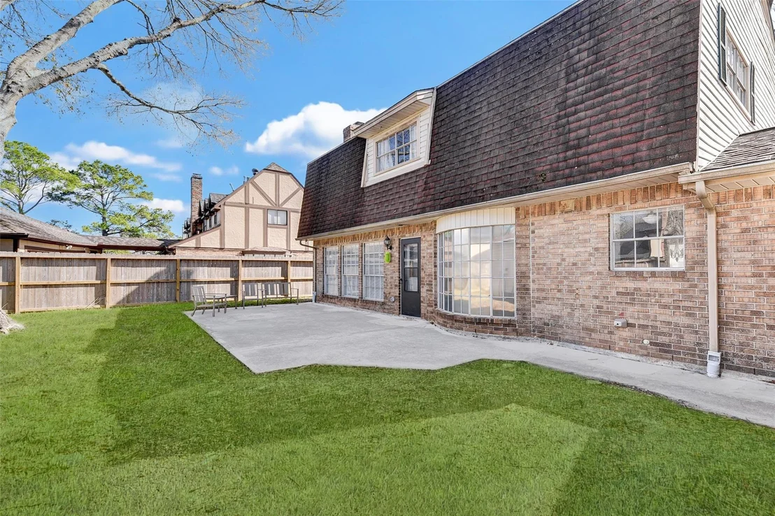 Photo of 16339 Clearcrest Drive