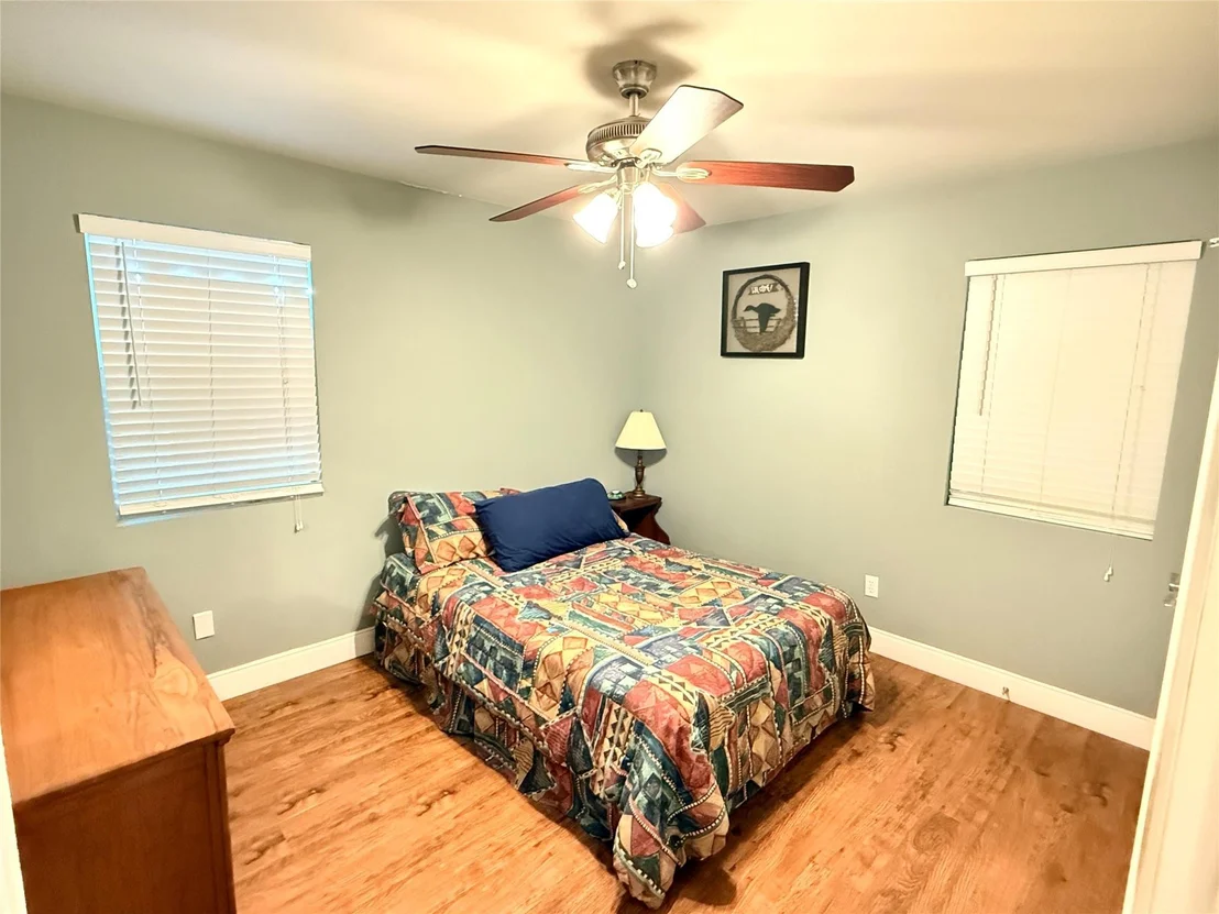 Photo of 338 Calumet Drive