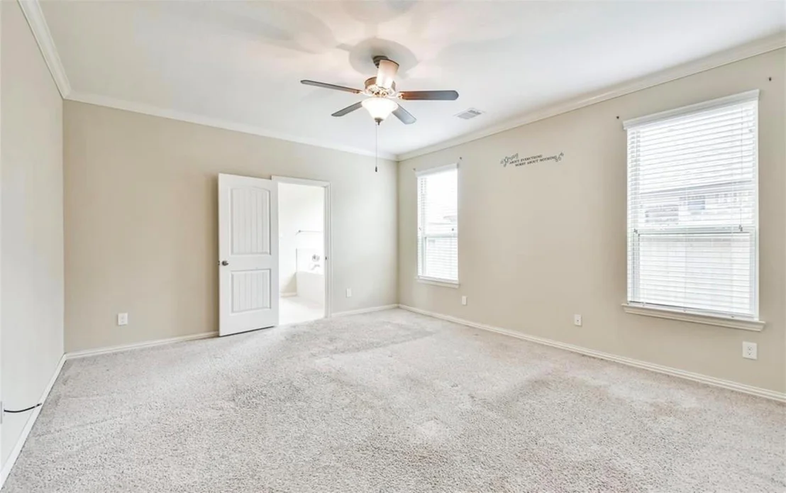 Photo of 2245 Maple Point Drive N
