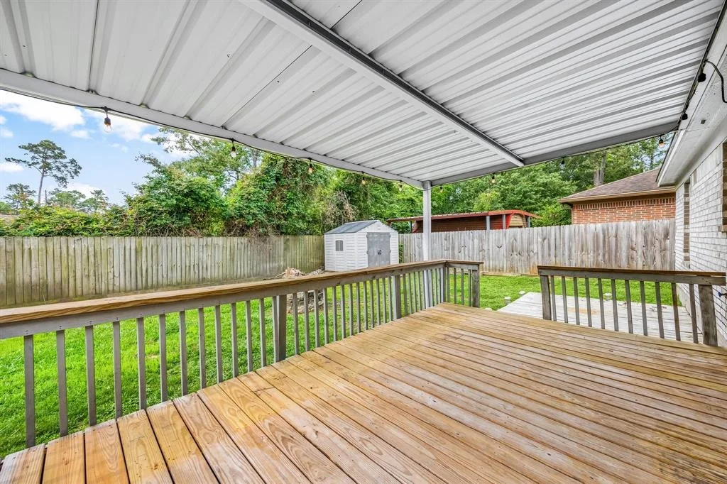 Photo of 523 Pinewood Drive