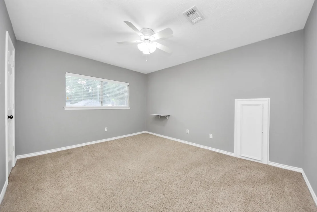Photo of 12463 Oak Park Drive