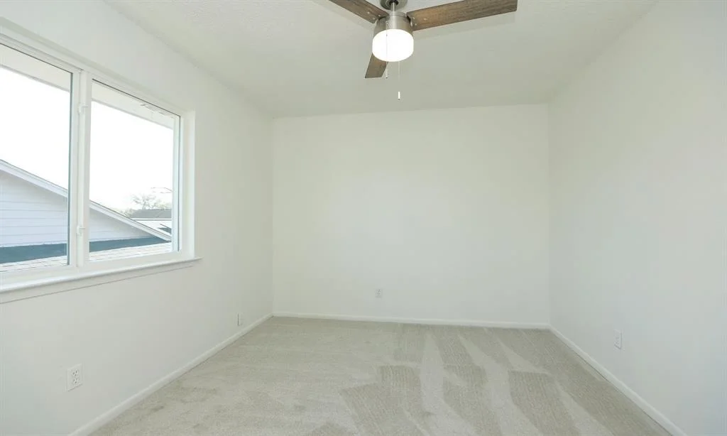 Photo of 16831 Bouldgreen