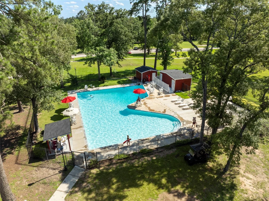 Photo of 756 Forest Lane Drive