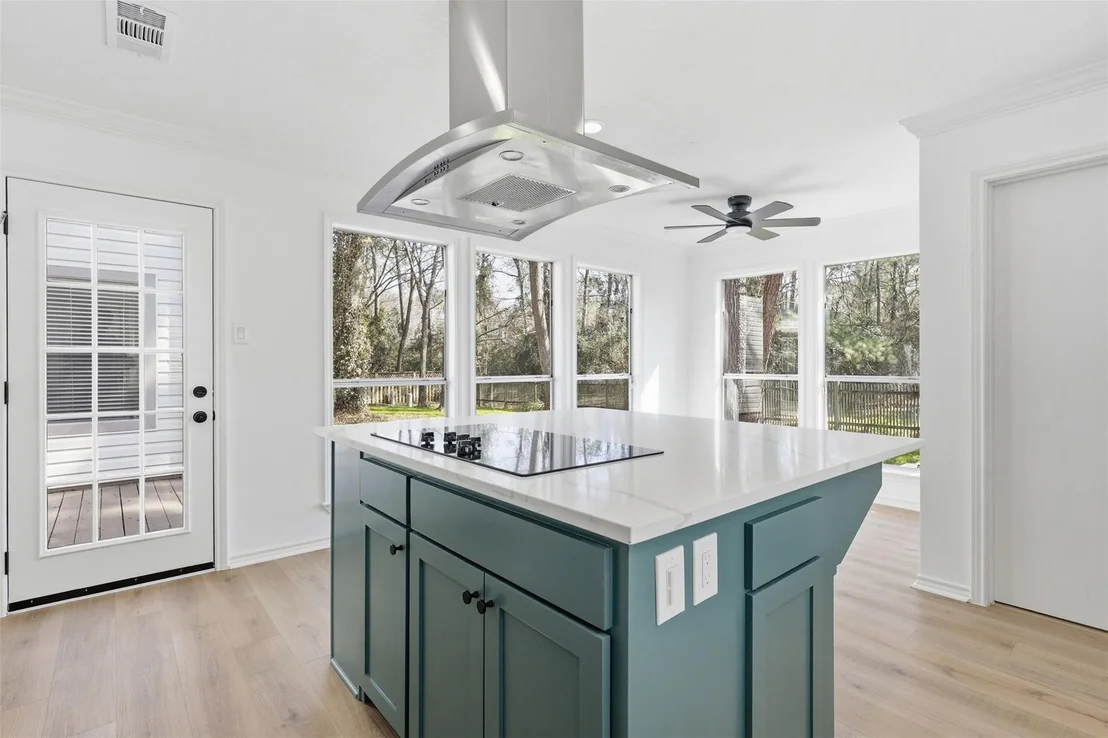 Photo of 12 Rosedale Brook Court
