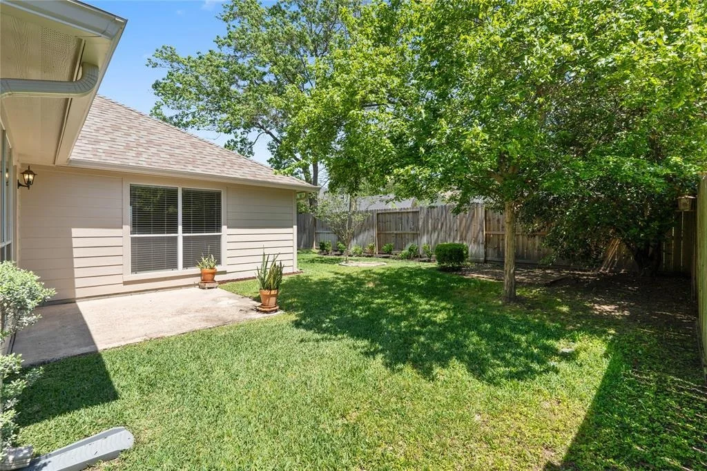 Photo of 20918 Clovermeadow