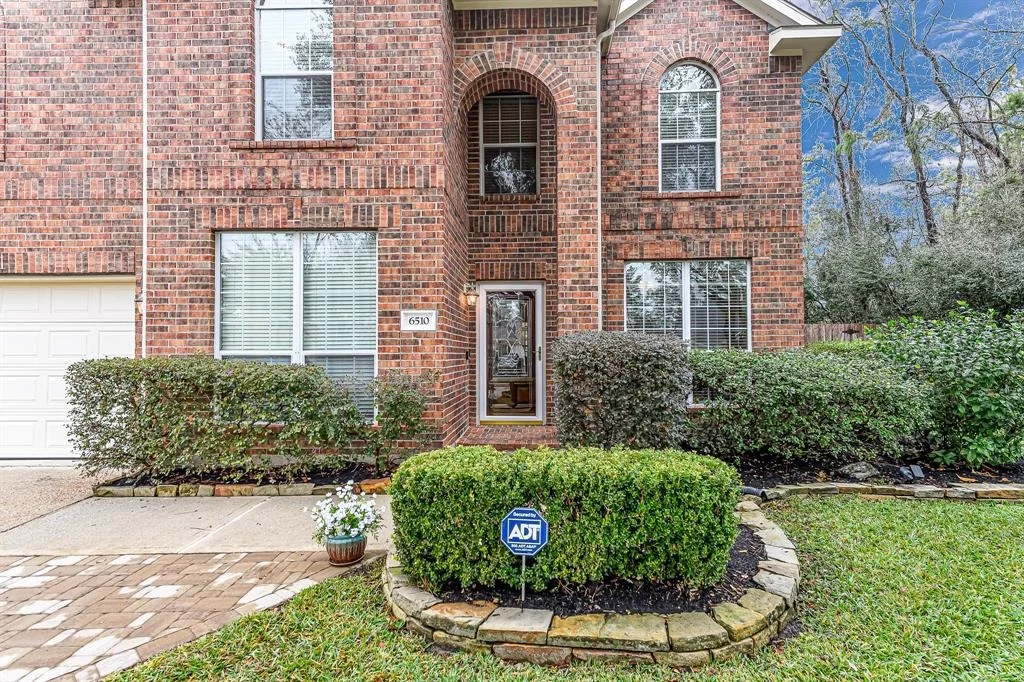 Photo of 6510 Pinebrook Bridge Lane