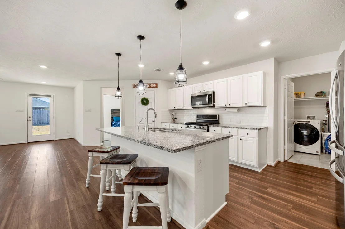 Photo of 15606 Clearwater Bend Drive