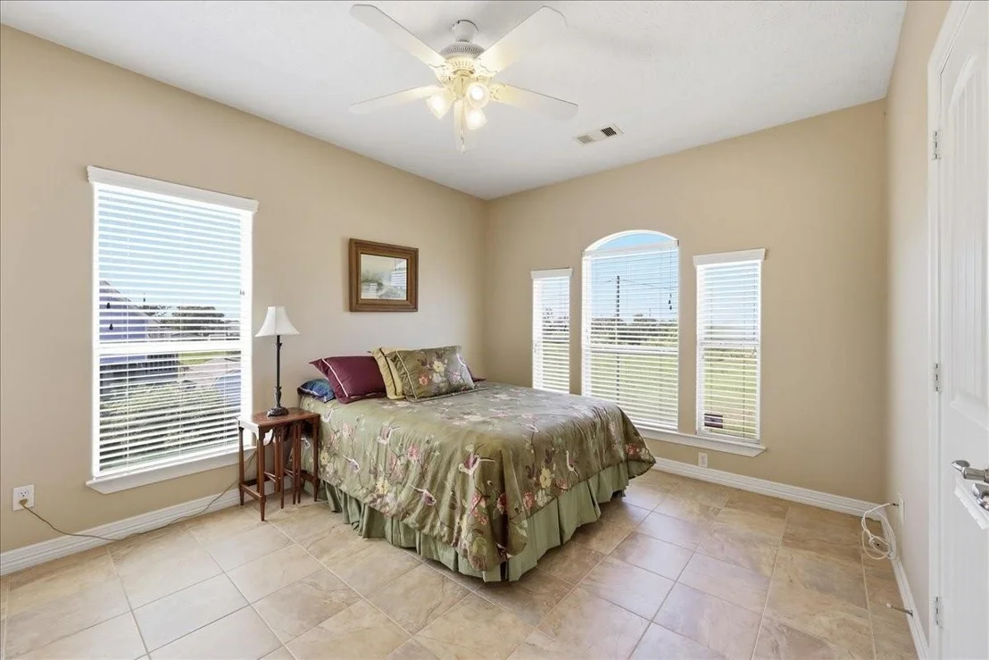 Photo of 207 Heartfield Lane