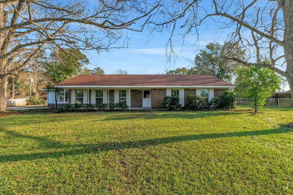 Photo of 20 Woods Lane