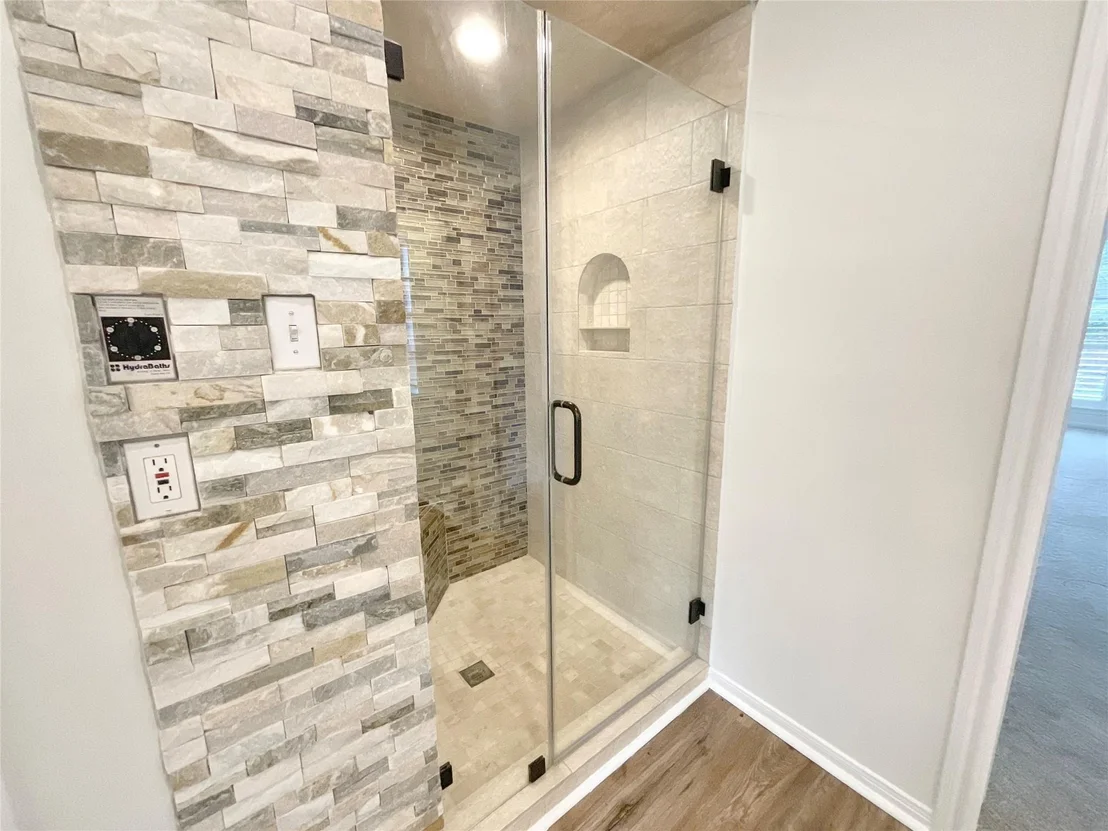 Photo of 1810 Seven Maples Drive