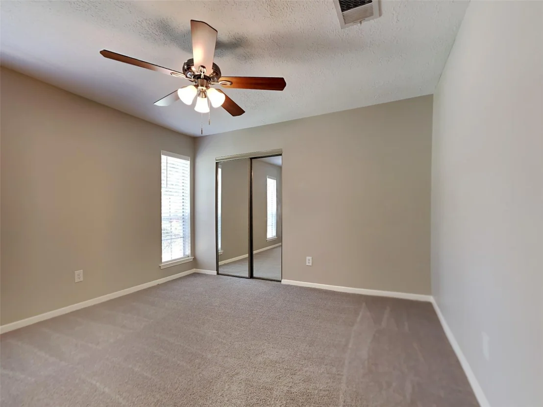 Photo of 17623 Huntersglen Circle