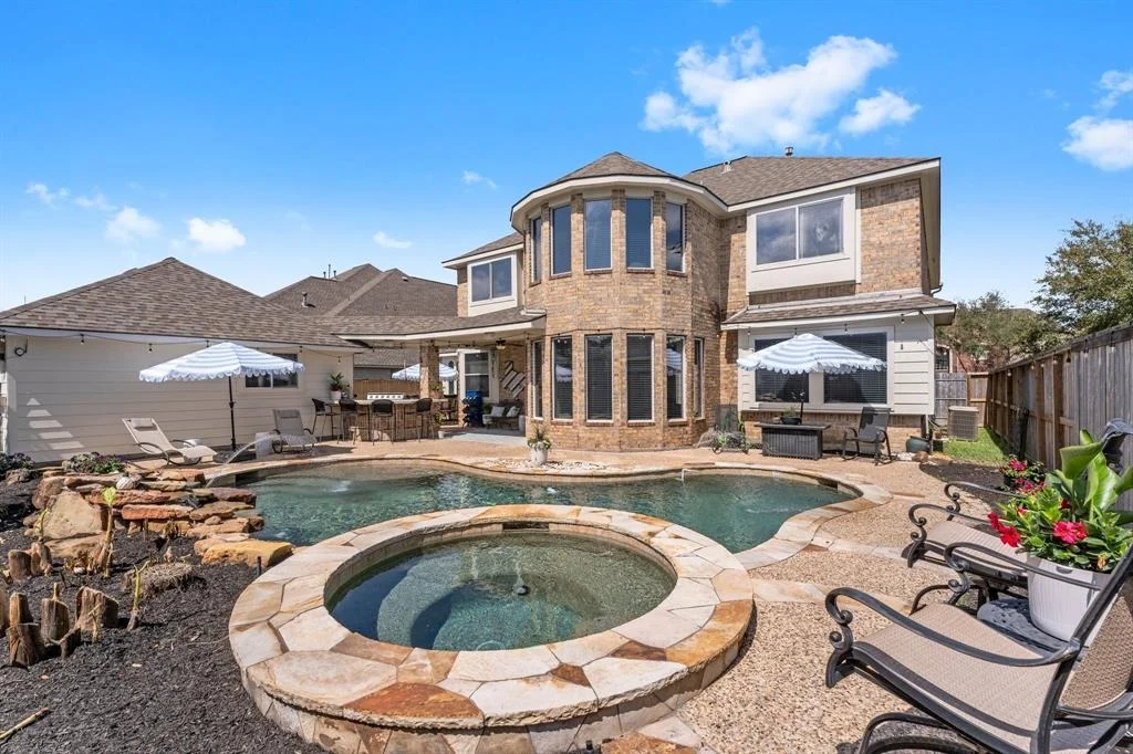 Photo of 1614 Noble Pointe Drive