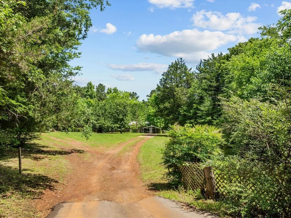 Photo of 3695 County Road 3411