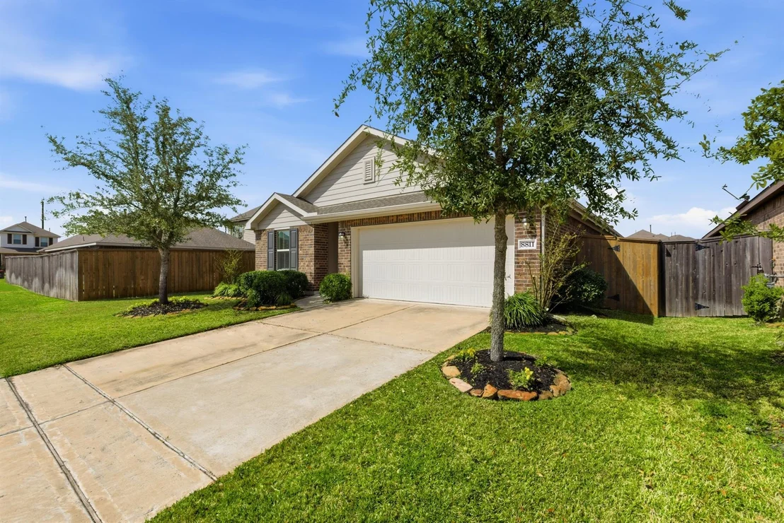 Photo of 8811 Beacon Mill Drive