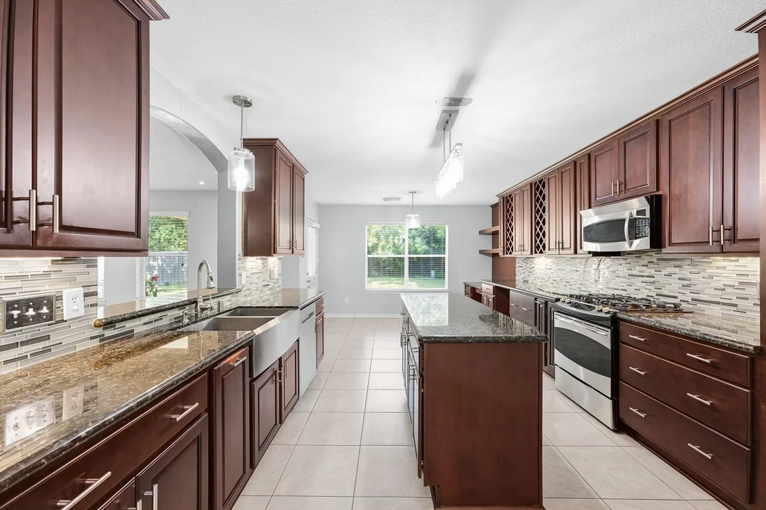 Photo of 7909 Silver Oak Drive