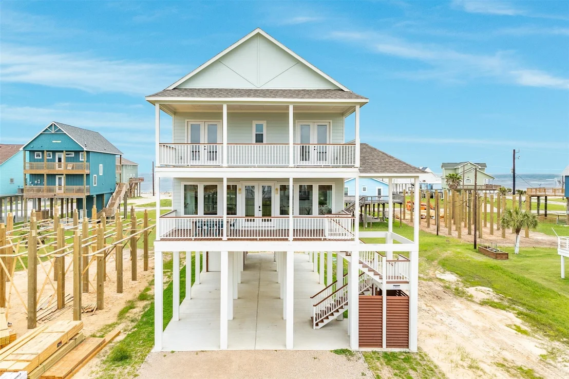 Photo of 13010 Buccaneer Parkway