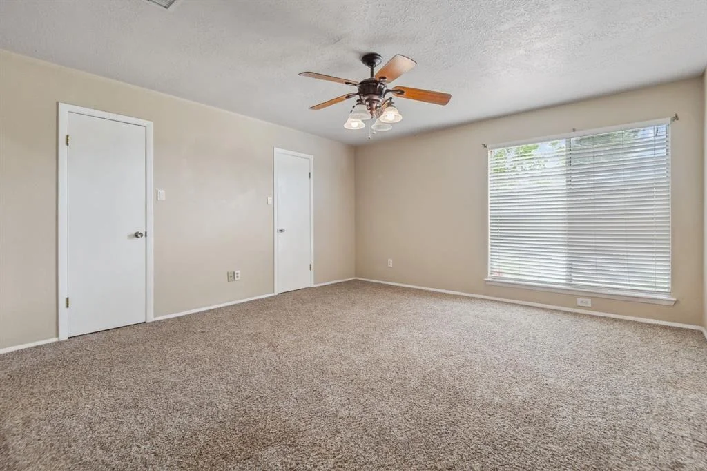 Photo of 10818 Birch Drive