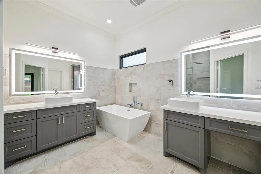 Photo of 11 Glistening Pond Place