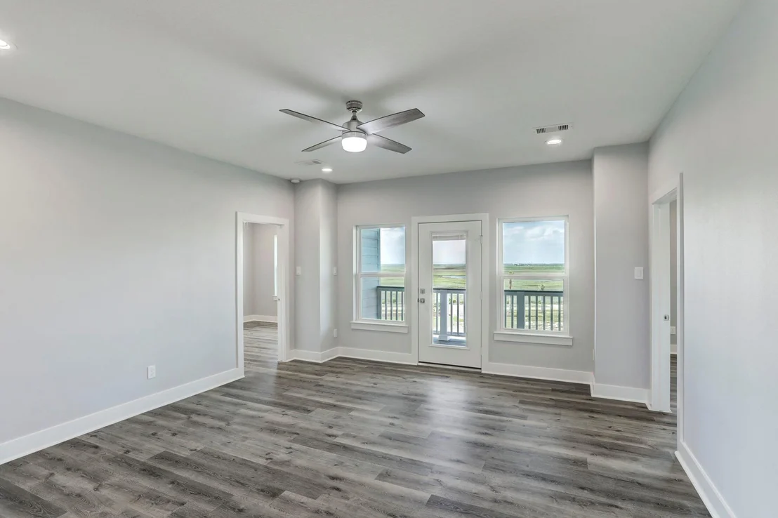 Photo of 20 Largo
