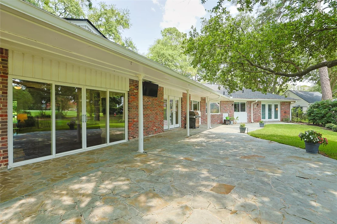 Photo of 5911 Masters Drive