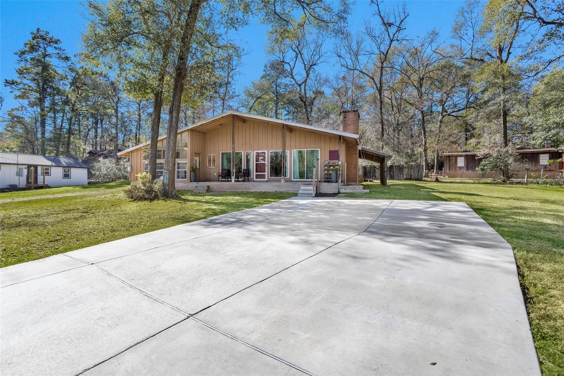 Photo of 5721 Cessna Drive