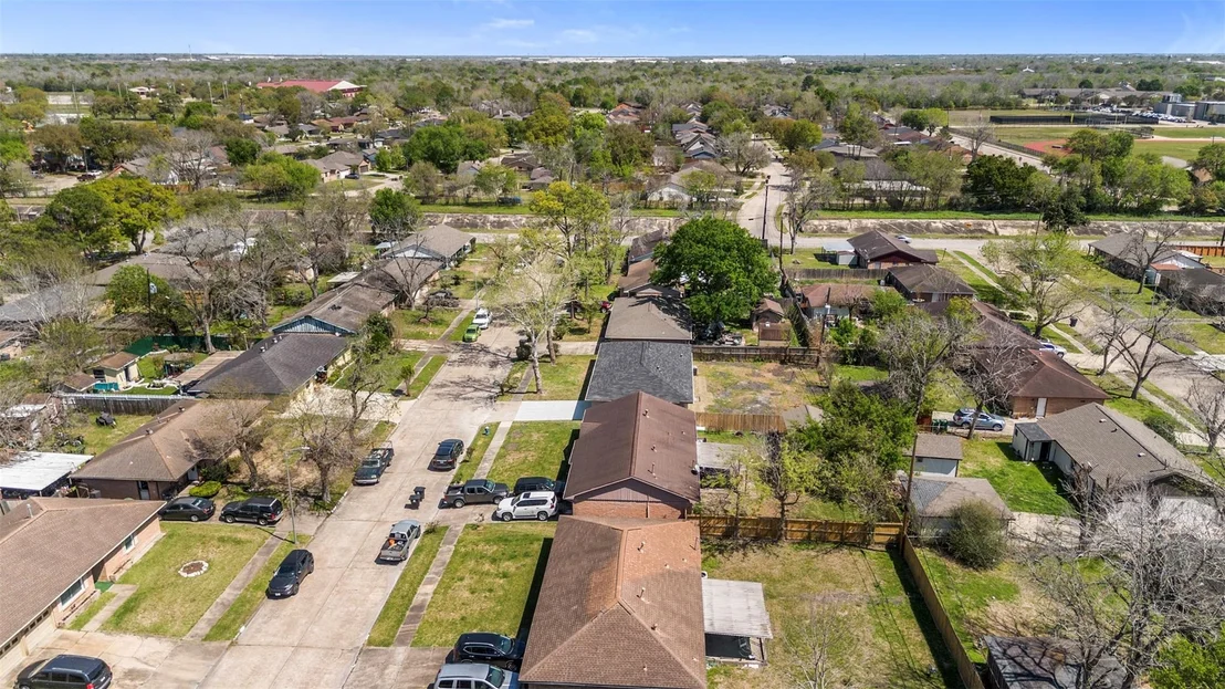 Photo of 4115 Trail Lake Drive