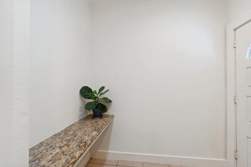 Photo of 3714 Bruce Street