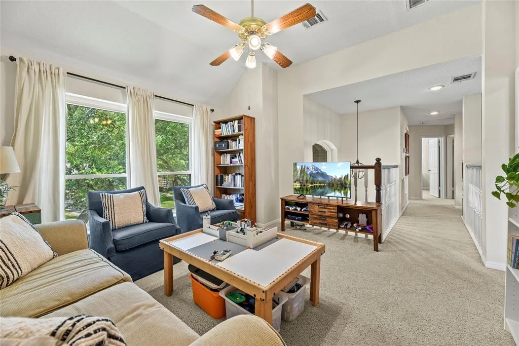 Photo of 1310 Blackthorne Drive