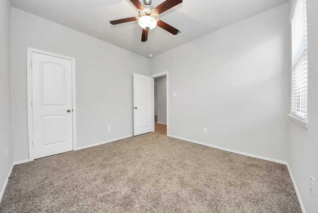 Photo of 11351 Dawn Beach Lane