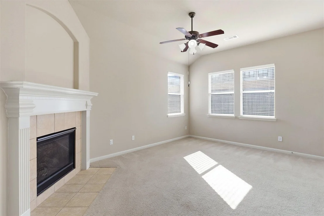 Photo of 2923 Empire Oaks Lane