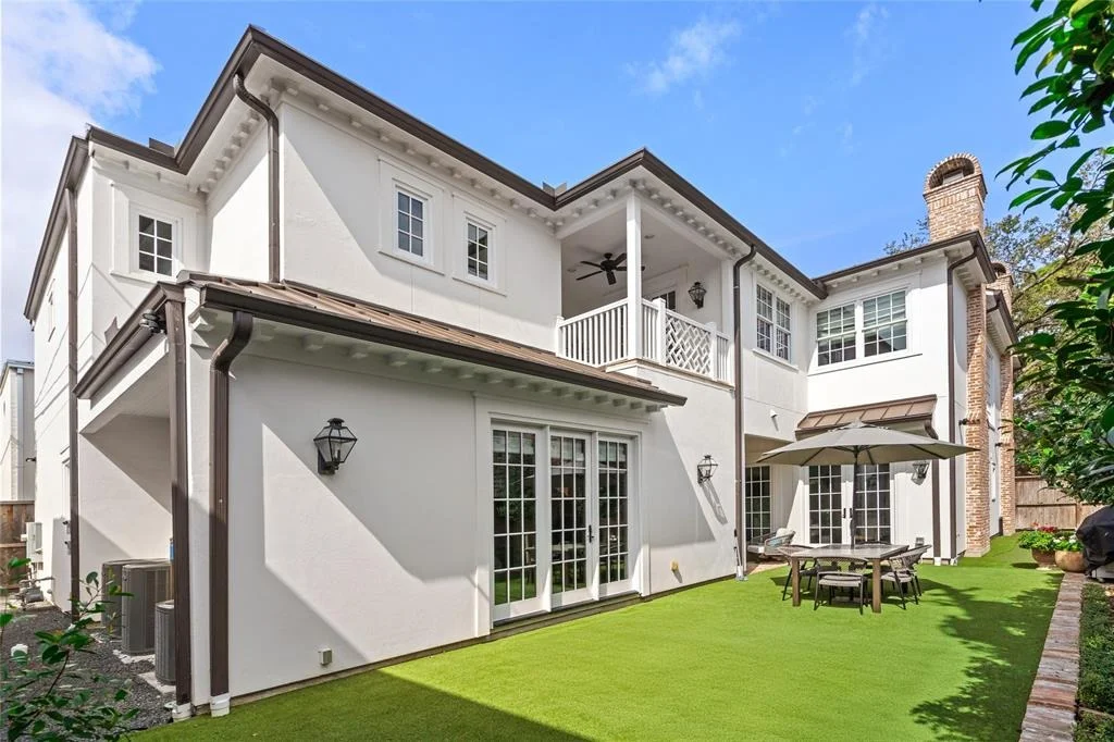 Photo of 2443 Pelham Drive