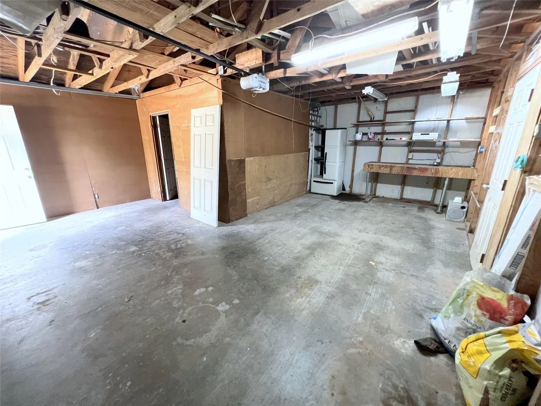 Photo of 25934 Pine Oak Drive