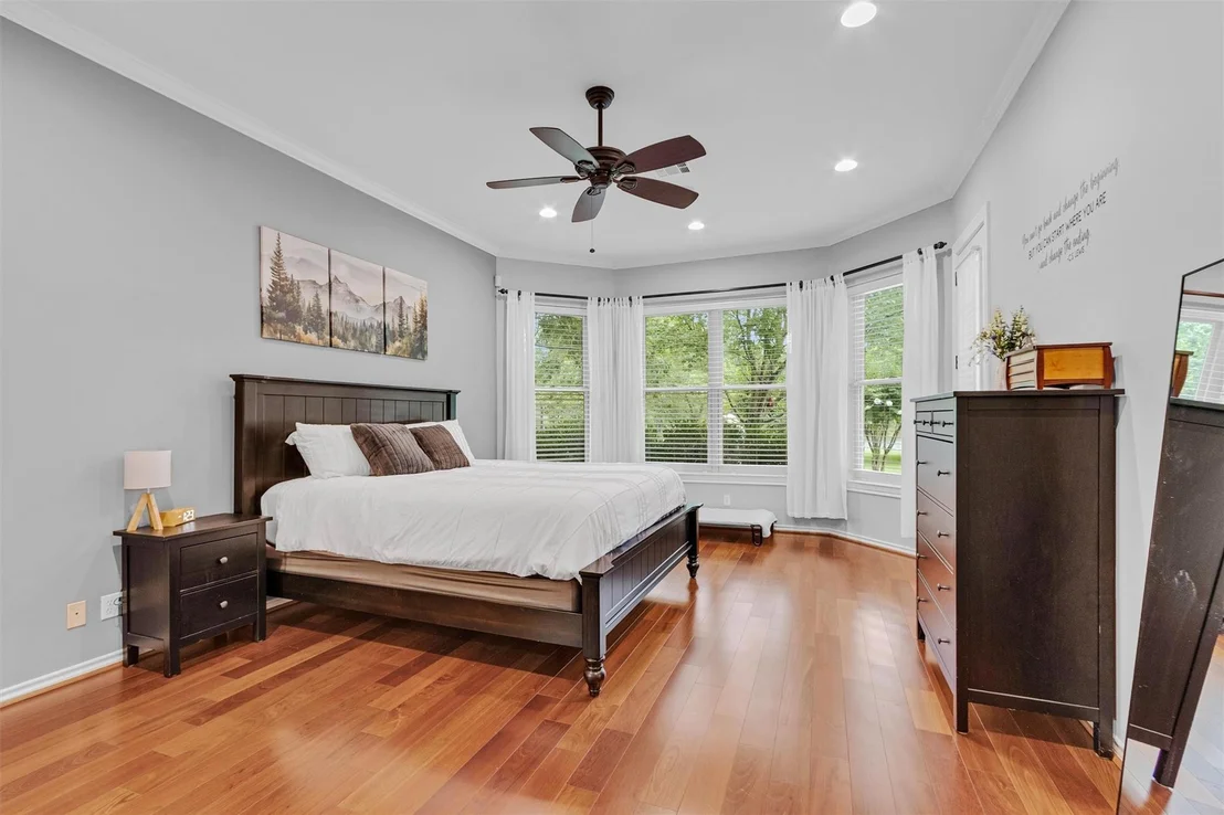Photo of 9726 Crestwater Circle