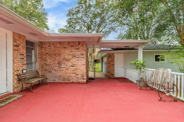 Photo of 607 Brook Hollow Drive