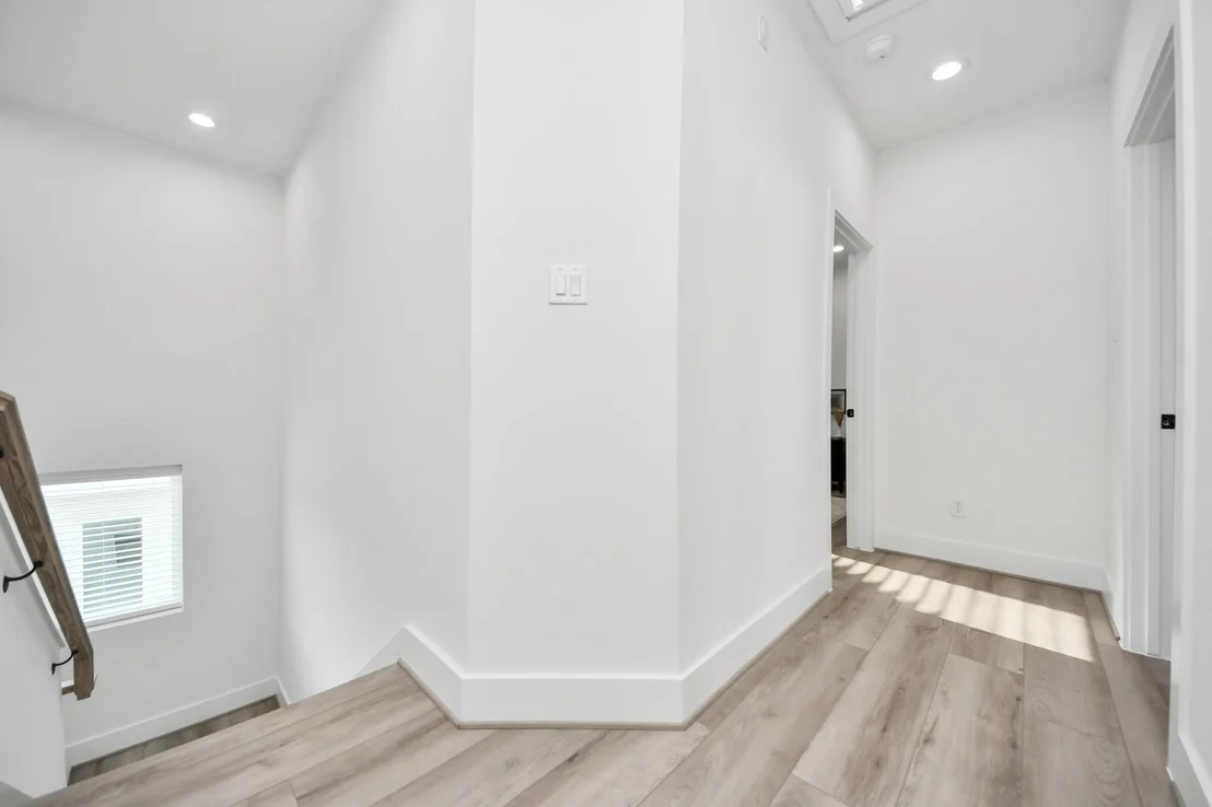 Photo of 7739 Hammerly Boulevard