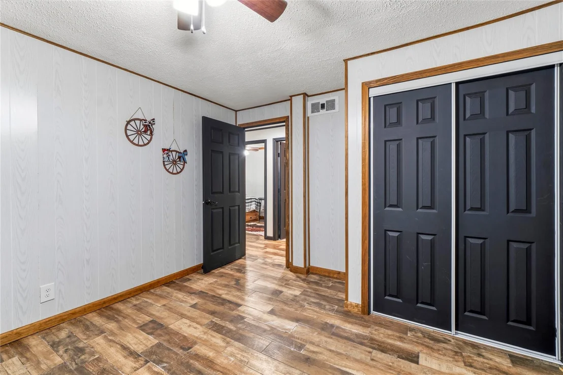 Photo of 146 Creekside Drive