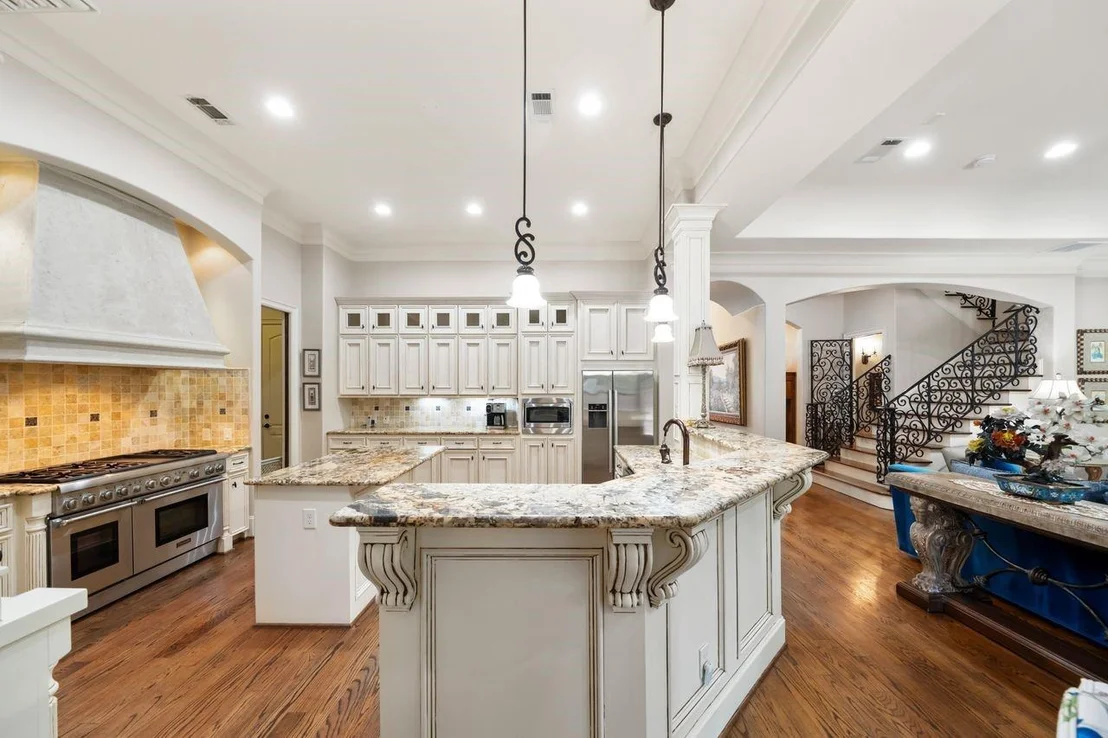 Photo of 1226 Chippendale Road