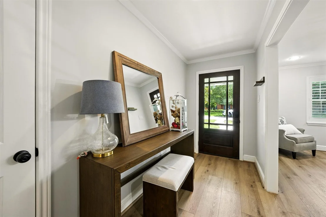 Photo of 10718 Chevy Chase Drive