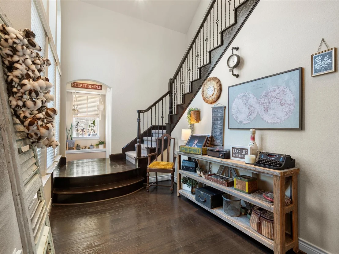 Photo of 8322 Sands Bank Lane
