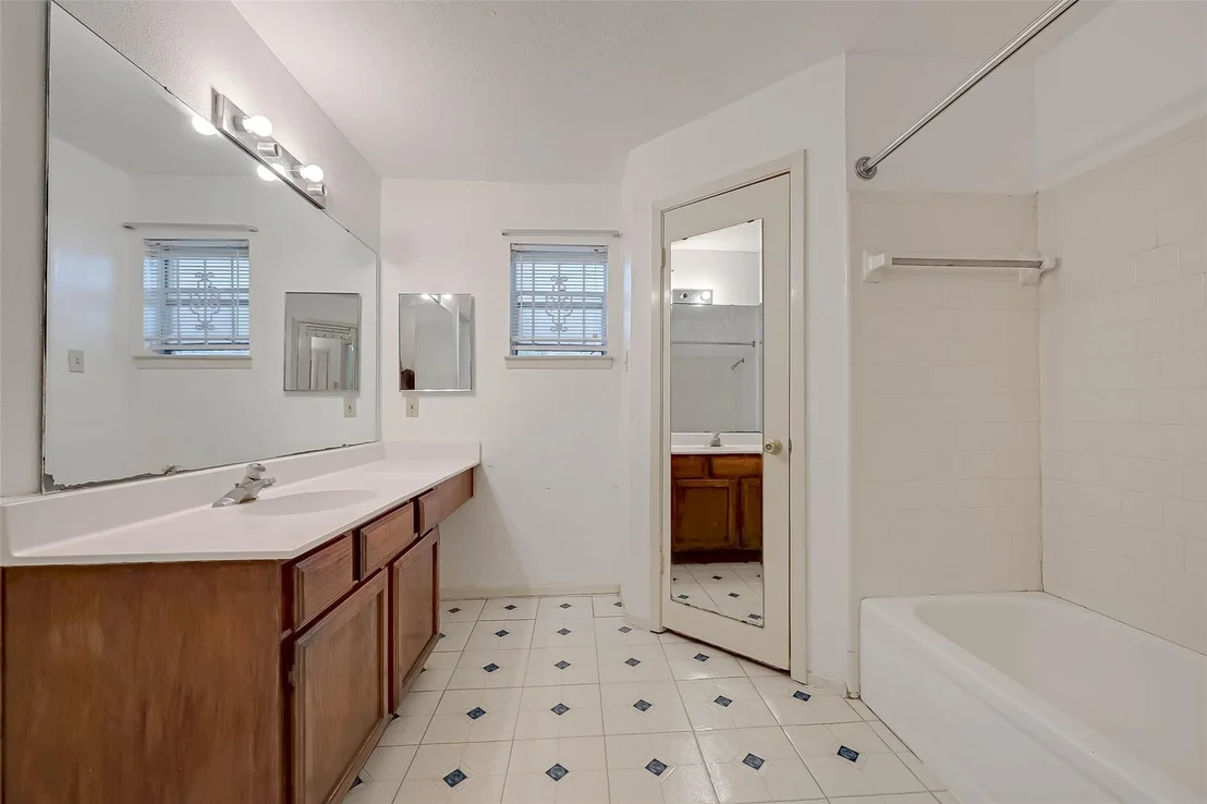 Photo of 1818 Merton Drive